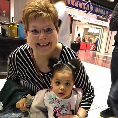 lindav102356's profile picture. Wife, Mother, Grandma and Artist.  Living La Vida Loca!
