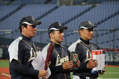 私達は『楽しみながら勝つ！』というスローガンを掲げて、土曜日に大阪市内で活動している結成12年目の草野球チームです！只今部員、マネージャーを募集してます！お問い合わせはホームページ若しくはTeamsからお願い致します！
#野球好きな人と繋がりたい
#草野球