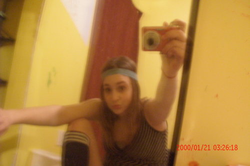 bigfan_angela's profile picture. sorry cant touch dis