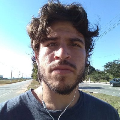 Software Developer
GitHub: https://t.co/bnEx0Km9No
Email: kevingtxz@gmail.com