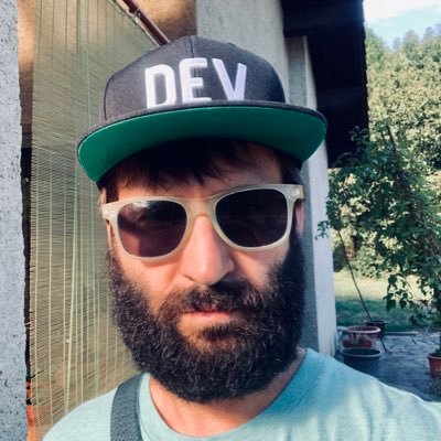 🚵♀️ 🌻 Developer #React #TeamPoulpe 🐙 #velotaf
