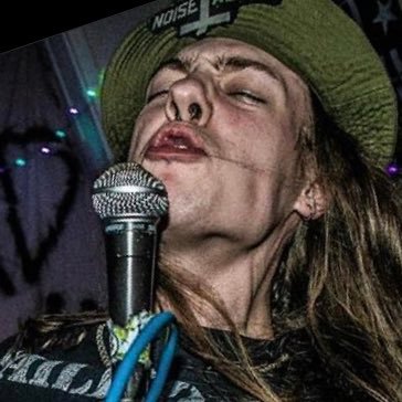 StanzaCopKiller's profile picture. last true punk