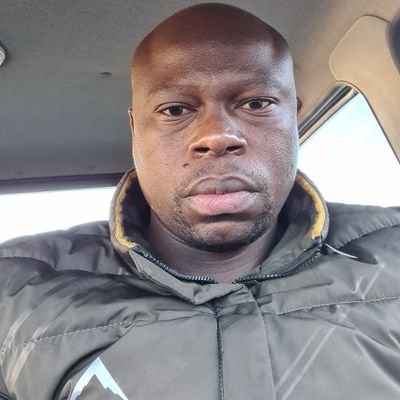 sandilebagosi's profile picture. ordinary guy