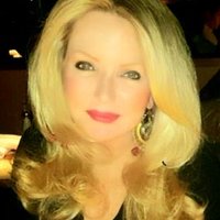 Lori Hankins - @LoriHankins12 Twitter Profile Photo