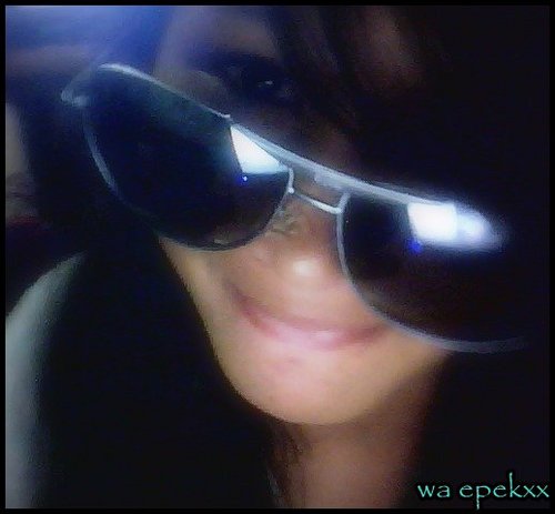 akoociiriselle's profile picture. hi everyone im glad to be your tweet friend :)) being me simple and kind hahah LOL :DD