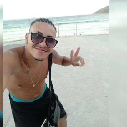eutofumado's profile picture. ▪Rafael alexandrino▪ vulgo mormaço
taurino🐃
... viva ...  quando o troco é pouco, nós deixa como gorjeta +55021