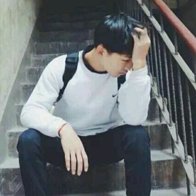 Y9ODECHqIZkPpBg's profile picture. 