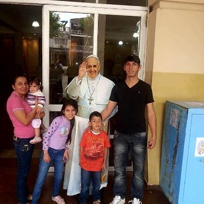 Soy Aldo Daniel León oriundo de la ciudad de Coronel Oviedo Paraguay