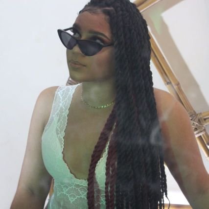 19 anos , atriz , modelo e mamãe de um príncipe ou uma princesa ❤️👶
Aquariana 🔥❤️ 💍
ATOTÔ ❤️