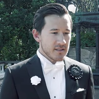 Darkiplier121's profile picture. they were my friends