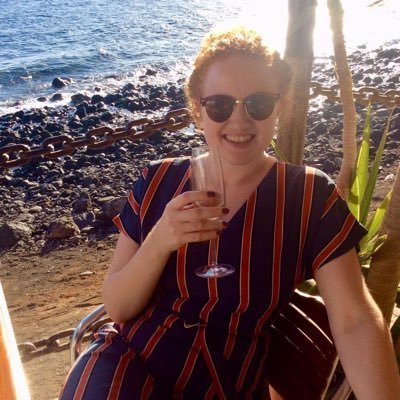 ohhushchloe's profile picture. eyes closed, head first, can’t lose.