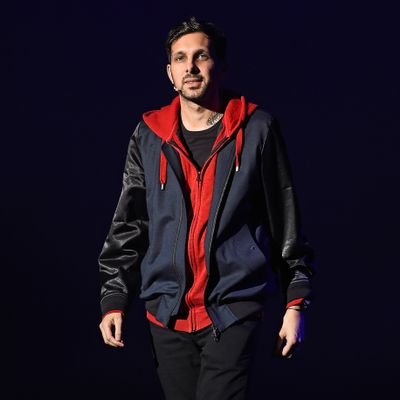 dynamomagic_fc's profile picture. Fan page of DYNAMO
ADMIN:INDIAN
Inspired by DYNAMO