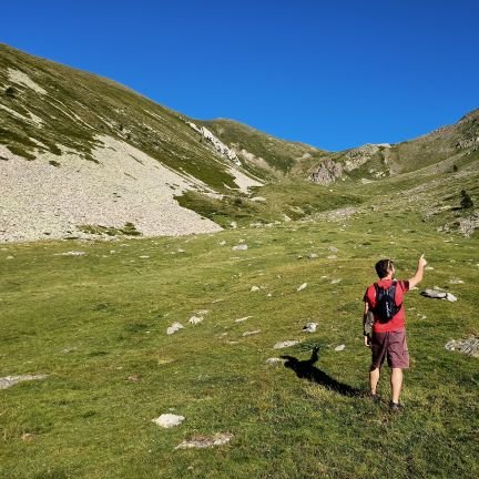 El secret de la genialitat és conservar l'esperit de nen fins a la vellesa, i això vol dir no perdre mai l'entusiasme. A.H