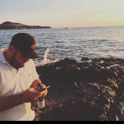 ArmandoRrmz's profile picture. 