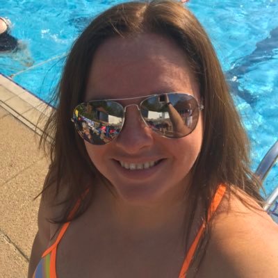 debbie85's profile picture. critical care physio