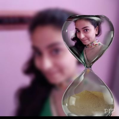 ShreyaK13351458's profile picture. 