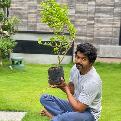 ManiGanesan13's profile picture. 