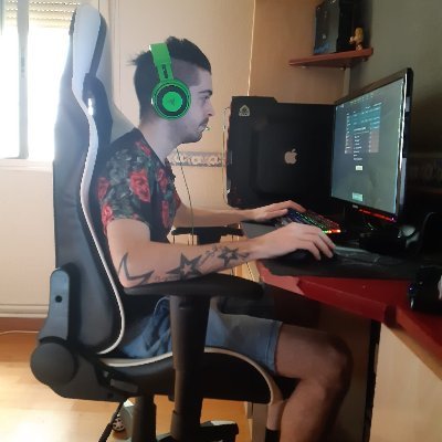 Juaniko_TTv's profile picture. 