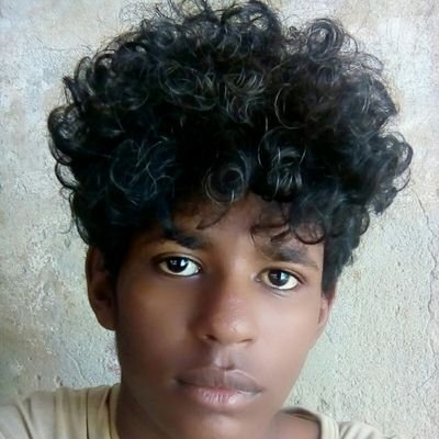 realbahajustin's profile picture. 