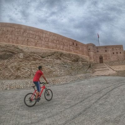 issa_shamsi's profile picture. 