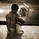 Reyna Moreno - @Boncocosmiles - Twitter