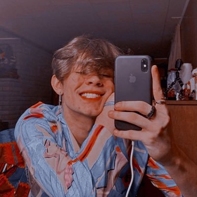 softestanthony's profile picture. just ignore pls