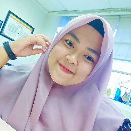 elizaisnaini1's profile picture. ucapin salam.