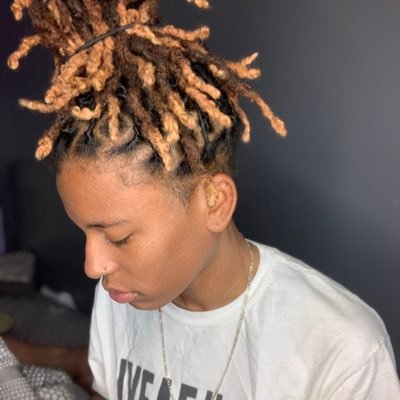 Shop wit Petty 🤫‼️ Digital Entrepreneur 📲💻 HFX Trader 📈
