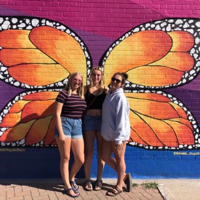 inakaklompstra's profile picture. 