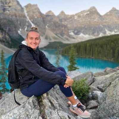 LindquistMegan's profile picture. Teacher ✏️🍎 | University of Saskatchewan WBB Alumni 🏀 | 🇨🇦