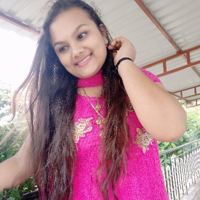 ShreyaHandigol's profile picture. Music is my life
Big fan of arijit singh
Login:- 19th nov, log out...
Sometimes MUSIC  is the only 
thing 🎭that Takes ur mind off 
everything else 💆