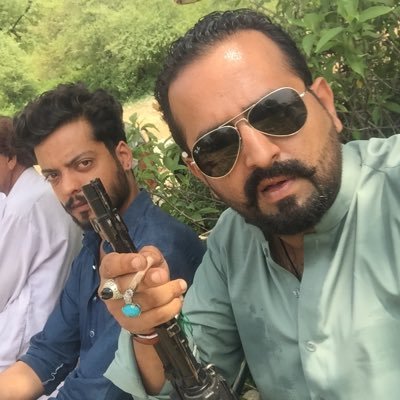 shahzaib3021's profile picture. business