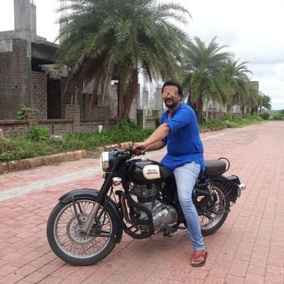 Oracle DBA, Option Seller, Hero No. Zero, RISK se ISHQ Hai.......Master of None..