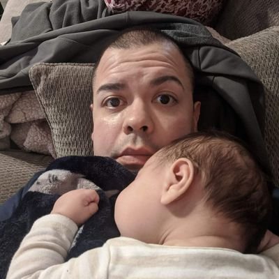 Blurrve's profile picture. Expert pizza eater, mediocre Destiny guardian, & action figure photographer