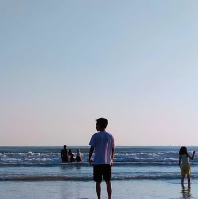 MakhaliIkhsan's profile picture. 