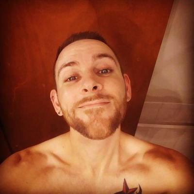 Free OF!! Bi guy, subscribe, enjoy!