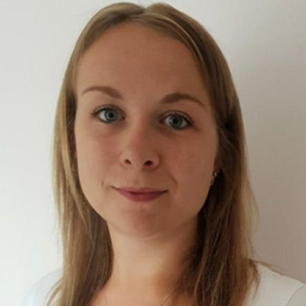 #hellomynameis Rebecca. Private SLT with a passion to support both adults and children. BCU Graduate 🎓