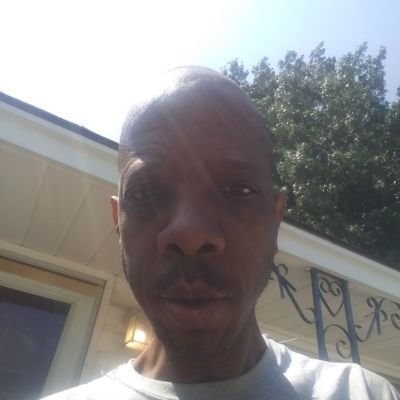 im single 48 yrs old and no kids