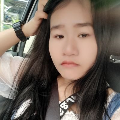 RathiyaT's profile picture. 