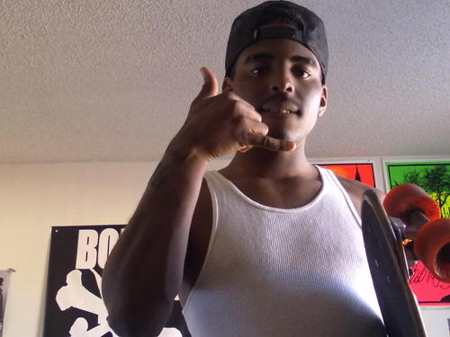 PushnmeanLines's profile picture. 4 fingaz up how wat it dew bitch!?