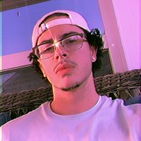🦋⃤T (@trav_vi) 's Twitter Profile