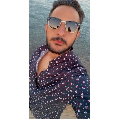 Mohamed Hassan
I love you gym , zamlek,football
Ne t'afflige pas que Dieu soit avec toi
J'aime Mon amour
Professeur
J'adore le français