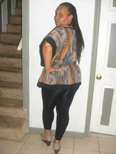 IM A VERY NICE LADY AND LOOKING FOR FRIENDS LIFE IS SHORT ......