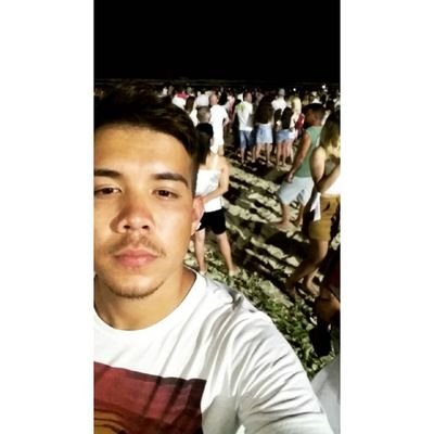 25 anos, Colorado❤⚪❤
Instagram: dioguin10_
Snap: dioguin_hz
Cada escolha, uma oportunidade.
Cada queda, um aprendizado.
Cada atitude, uma consequência.