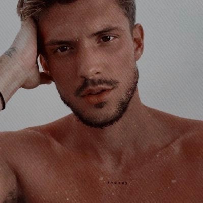 ࿐ ❀﹕𝐀𝐋𝐋 𝐑𝐈𝐆𝐇𝐓 . ✧ ۰ °. ⤍ ❱❱ No 𝖗𝖊𝖆𝖘𝖔𝖓 to 𝒔𝒕𝒂𝒚, is a good 𝖗𝖊𝖆𝖘𝖔𝖓 to 𝑔𝑜. ━ Yo en el 𝓪𝓶𝓸𝓻 ⠀ ⠀ ⠀ ⠀ ⠀ ⠀nunca he sido un 𝓬𝓸𝓫𝓪𝓻𝓭𝓮.