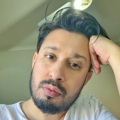Singer/Songwriter/Actor | Entrepreneur/Angel Investor. I am an engineer and a geek. YouTube: https://t.co/QBnqpZdw0I IG: samietariq