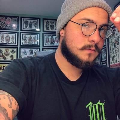 Insta: eduap_tatt Paraguay - San Lorenzo FADA UNA, diseño industrial, skater