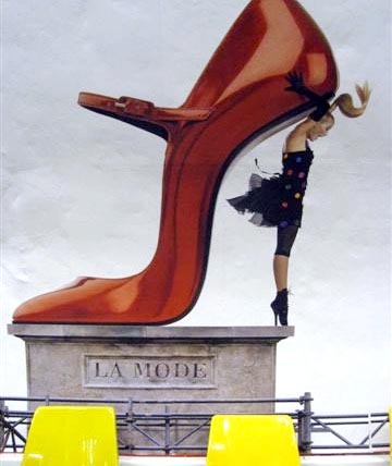 shoelusting's profile picture. 