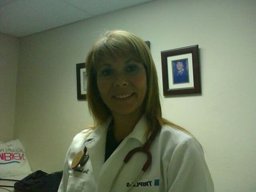 doctoradelring's profile picture. Destacada por su trabajo en control de peso con campeones mundiales como Cotto, Calderon y Carita Lopez y ahora con nuestra mimada Kiria Tapia. Buscame en fb o