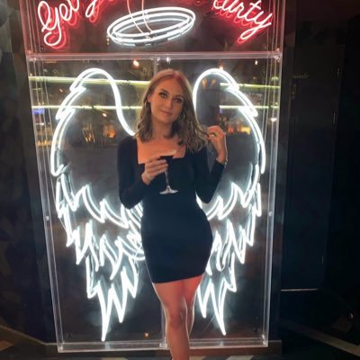 tammiarmstrong_'s profile picture. 🌍